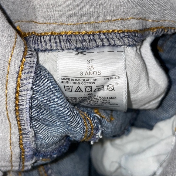 Boys Denim Jeans Old Navy 3T - Picture 3 of 4